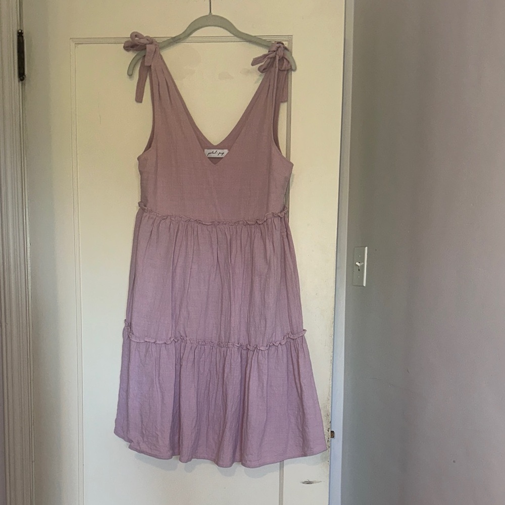 Petal and Pup size 6 Sleeveless Tiered Dress Tie Shoulders
